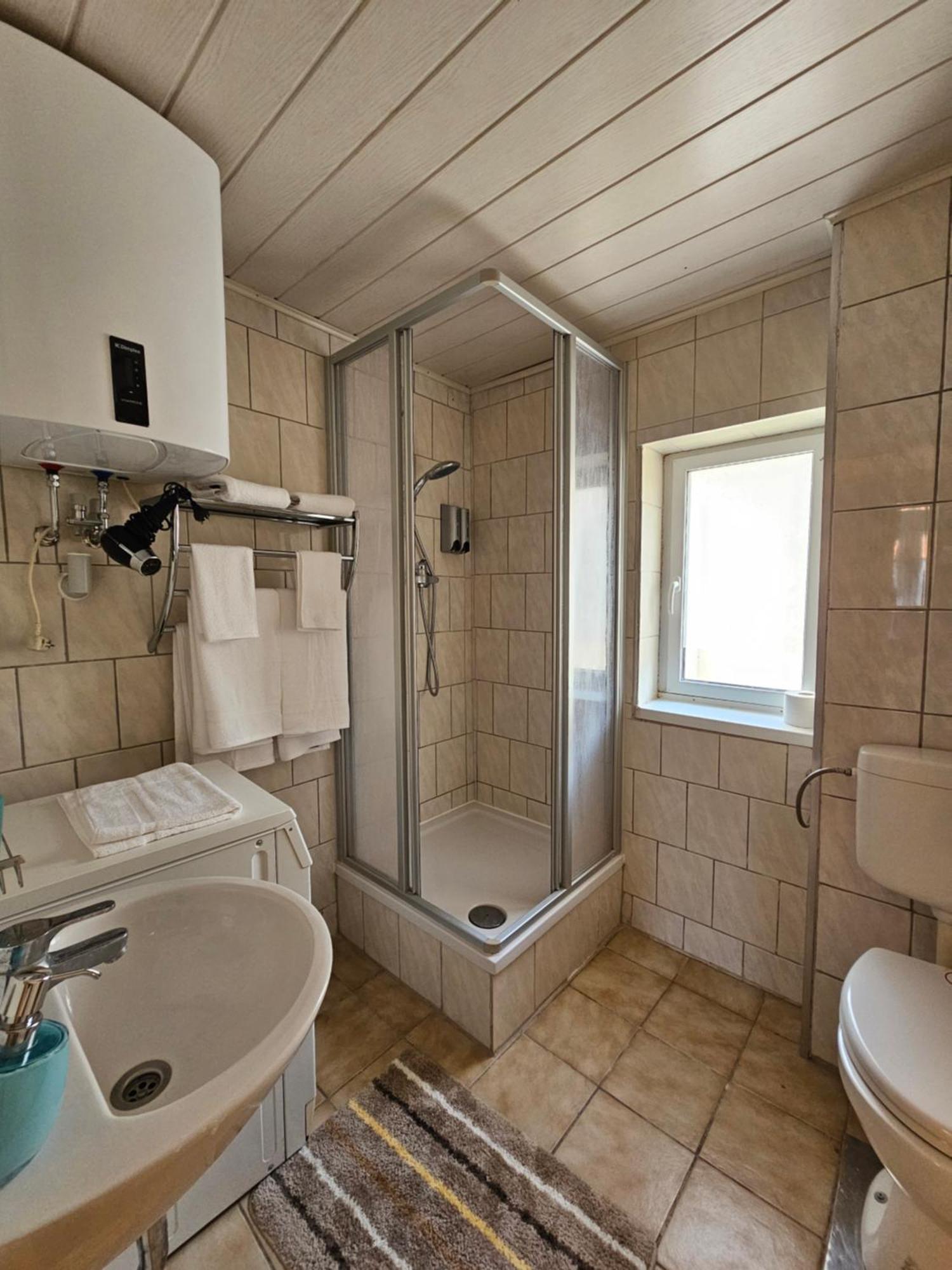 Ferienwohnung In Stadtroda エクステリア 写真